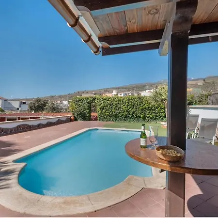 Casa Tenades Vakantiehuis *